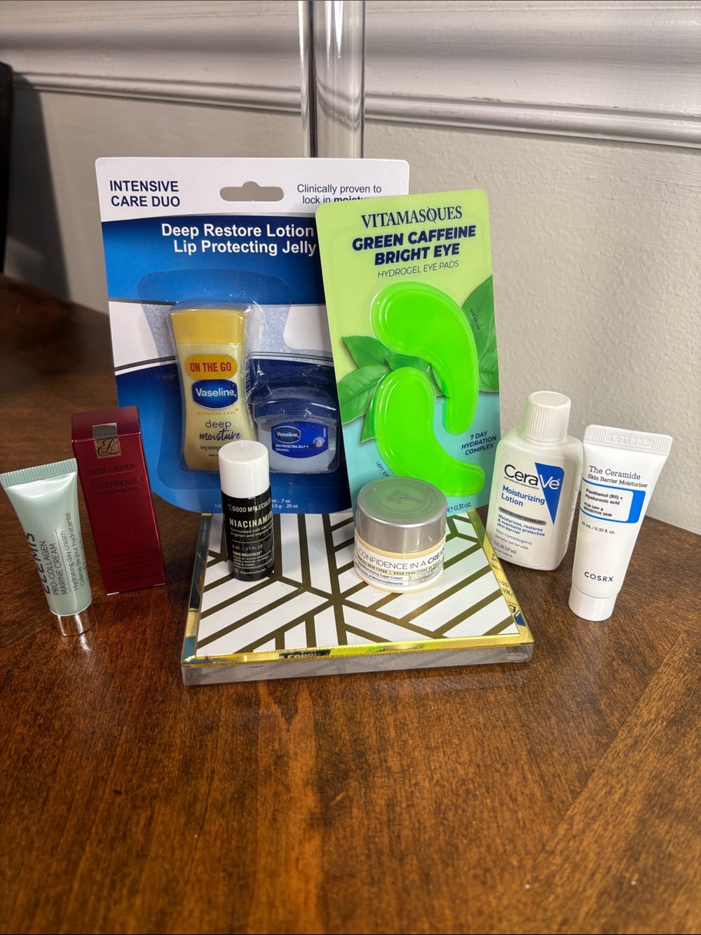 🔥Hello Hydration- 8pc Skin Care Bundle - Picture 2 of 9
